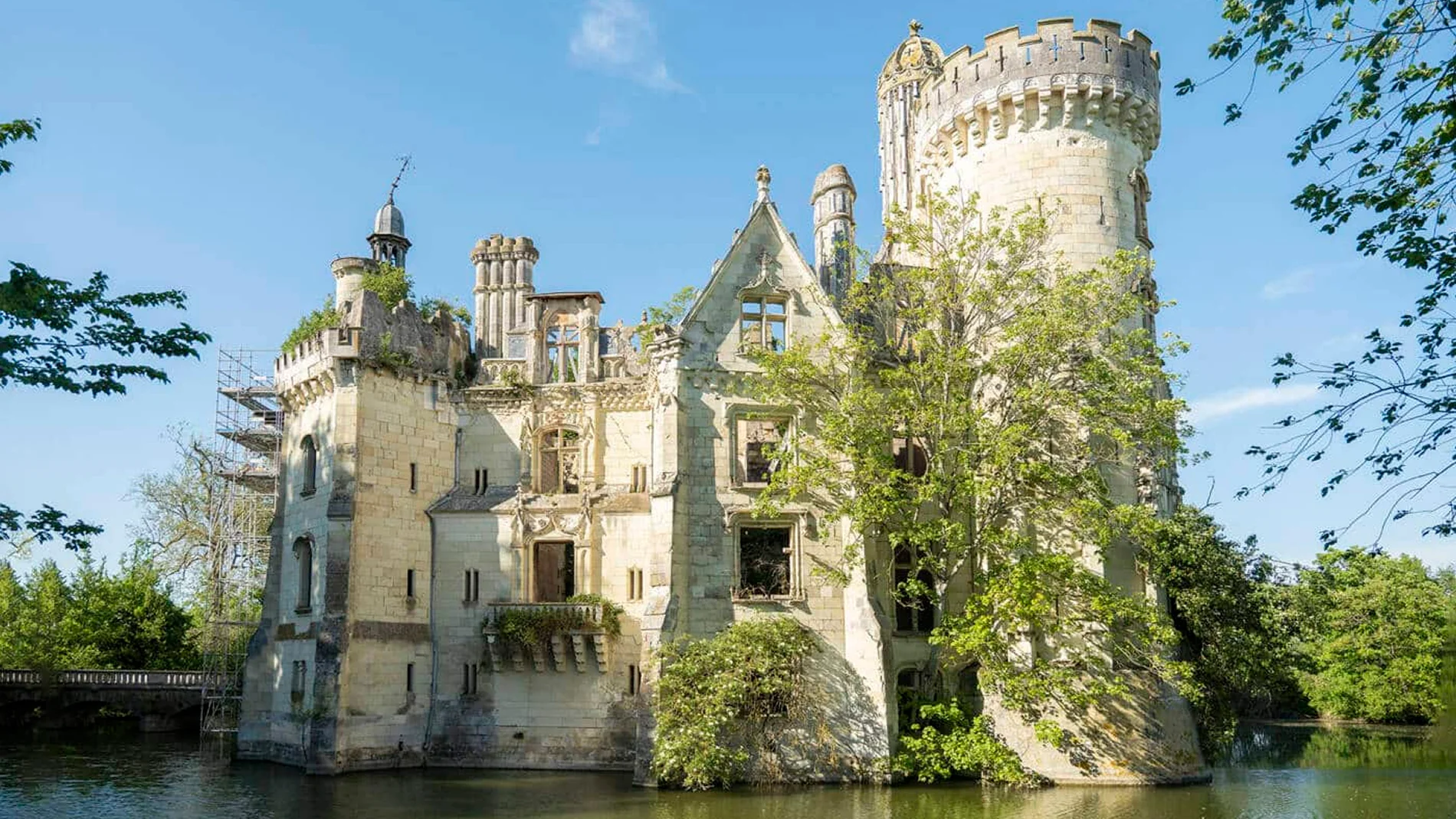 Château de la Mothe Chandeniers